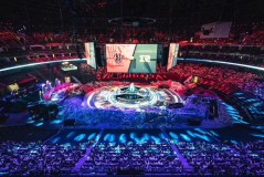 LOL将迎来新调整，拳头设计师被吐槽，被吐槽闲着没事干